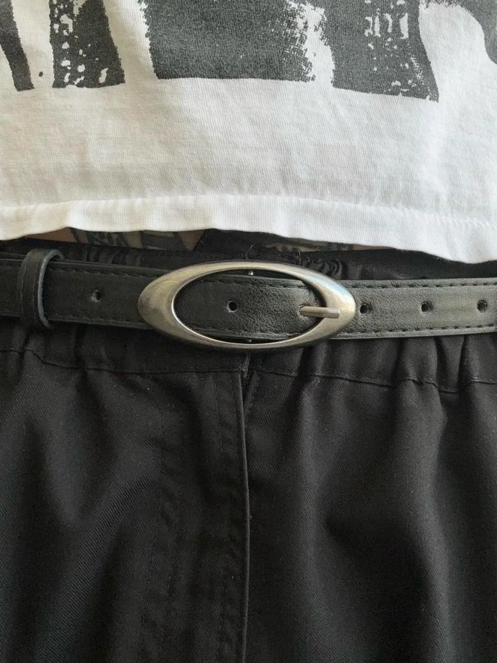 Classic Black Leather Men's Belt with Oval Silver Buckle